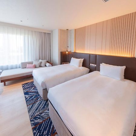 Hotel Springs Makuhari Premier Chiba Ngoại thất bức ảnh