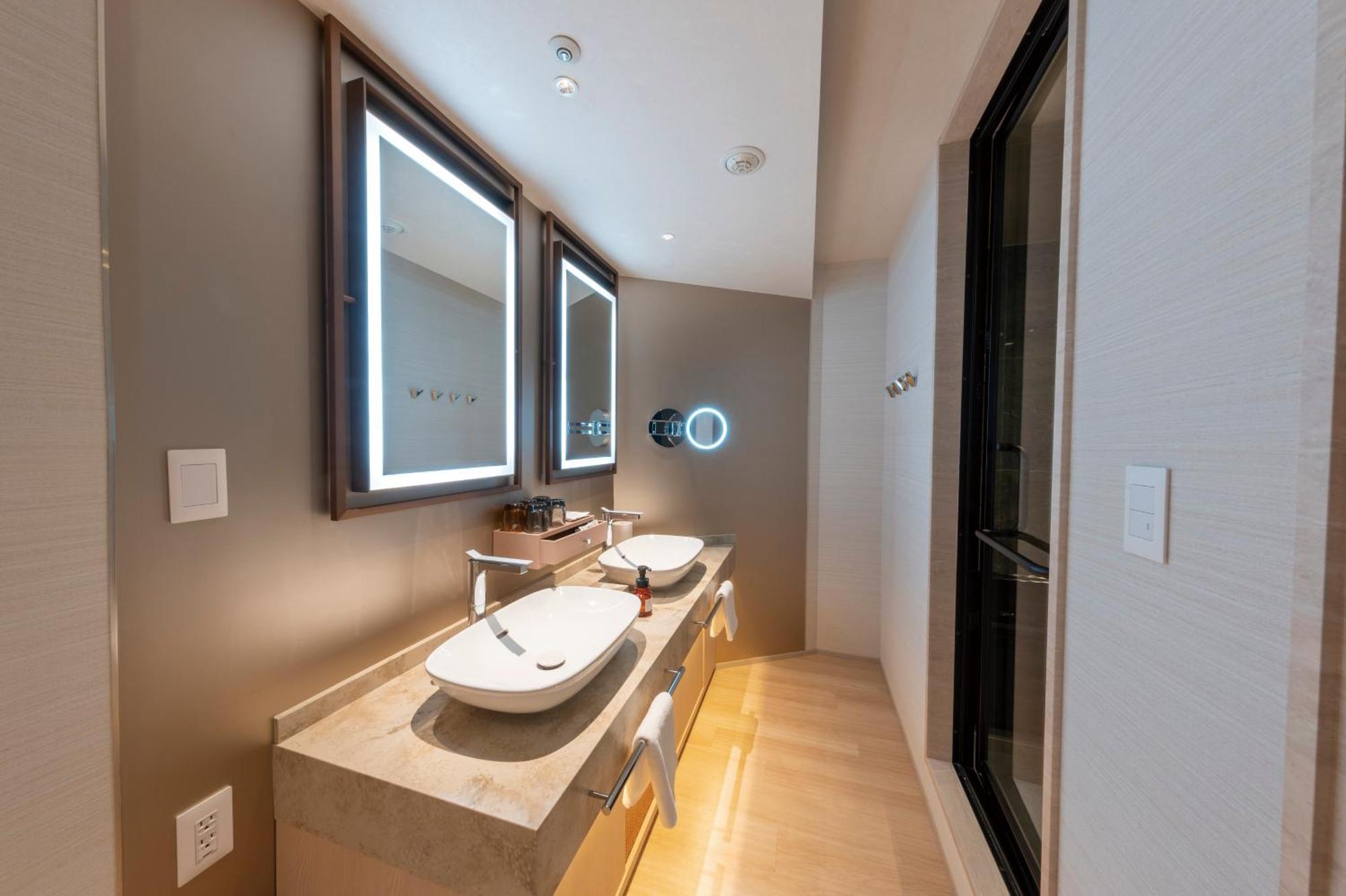 Hotel Springs Makuhari Premier Chiba Ngoại thất bức ảnh